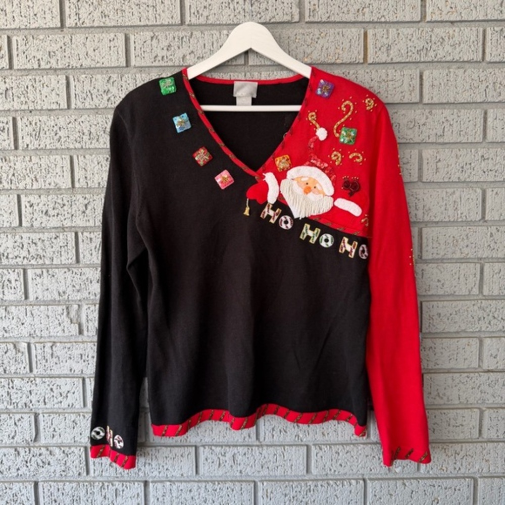 Berek Christmas V-neck long sleeve sweater. Size M